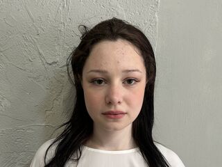 camgirl spreading pussy SallyMilton