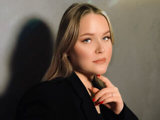 erotic webcam picture SallySavage