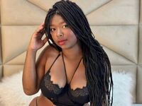 camslut showing tits SerenaCaruso