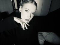 naked cam girl SherieMcwayne