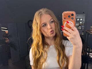 cam girl video chat TainaSaffo