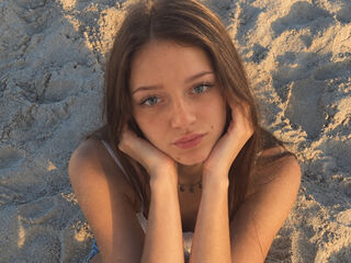 girl chat room TannaThurber