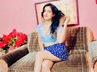 adult live webcam TaraLeo