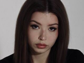 cam strip tease TheresiaPolitz