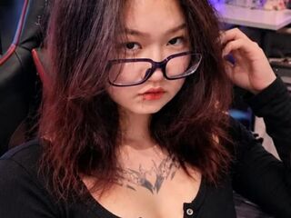 fingering girl cam TishaOyervides