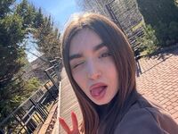 hot girl cam ValarieZohn