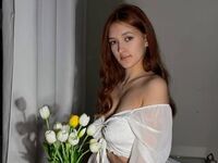 camwhore masturbating with sextoy VeronaGee