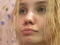 naked webcam girl masturbating YallyGreen