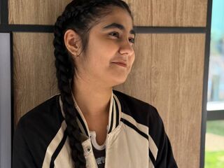 bedroom live sex YukoKlapper