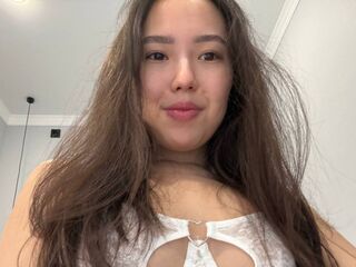 hot cam girl fingering pussy miiavixen